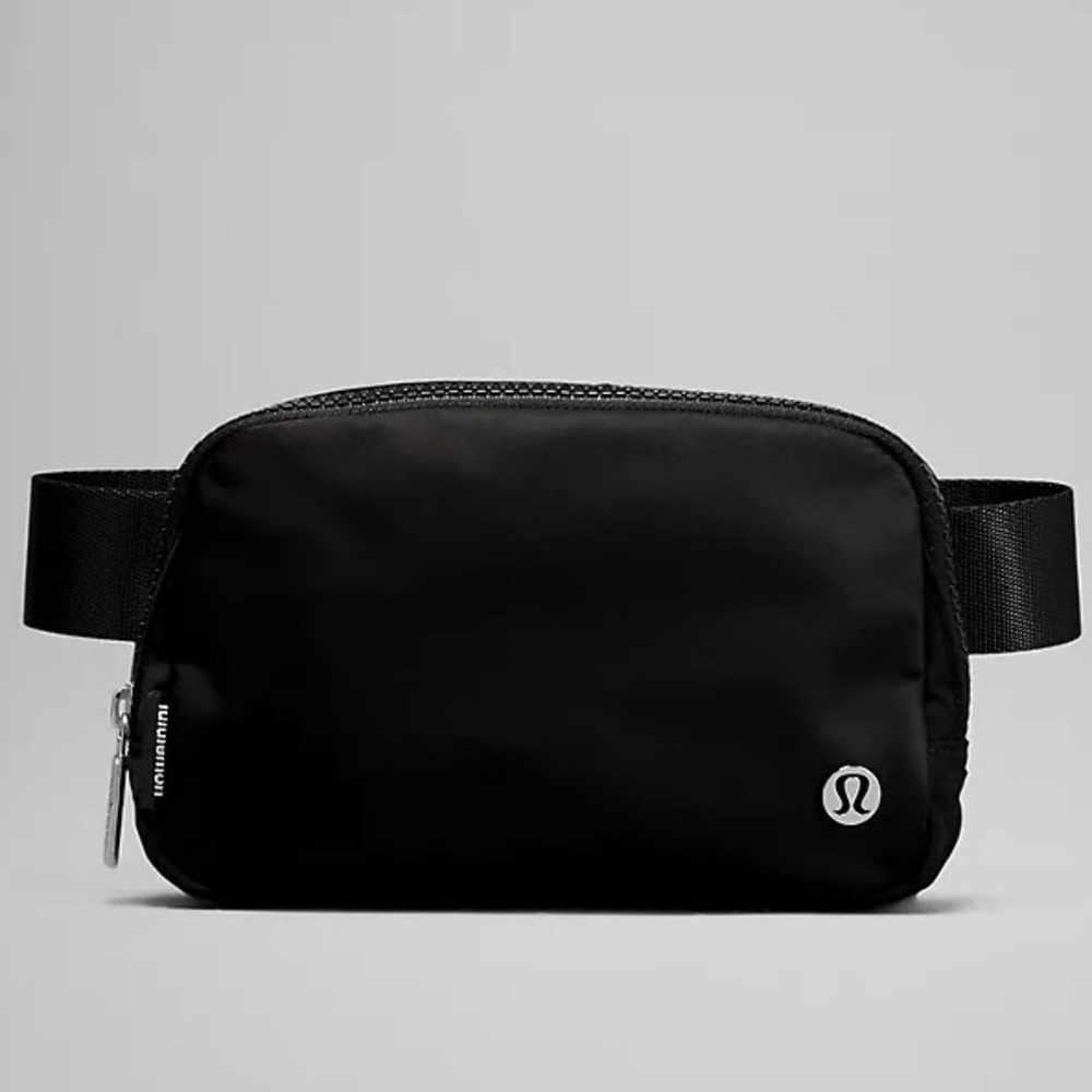 NWT Lululemon Everywhere Belt Bag 1L